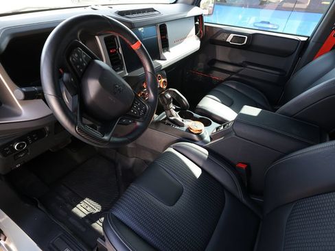 Used 2024 Ford Bronco Raptor w/ Interior Carbon Fiber Pack 6 AWD/4WD image 9