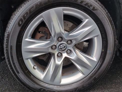 Used 2016 Toyota Highlander Limited Platinum image 14