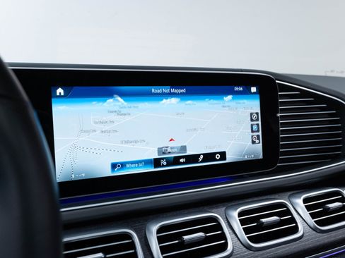 Used 2022 Mercedes-Benz Maybach GLS 600 4MATIC image 58