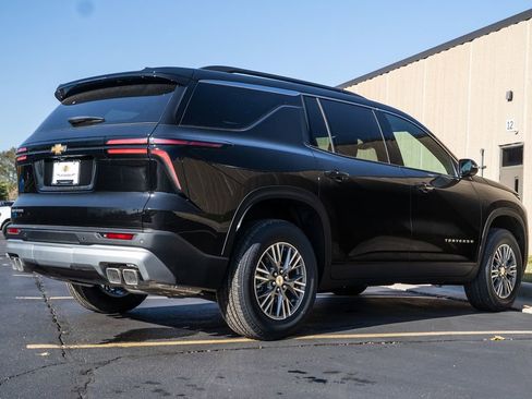 New 2026 Chevrolet Traverse LT image 6