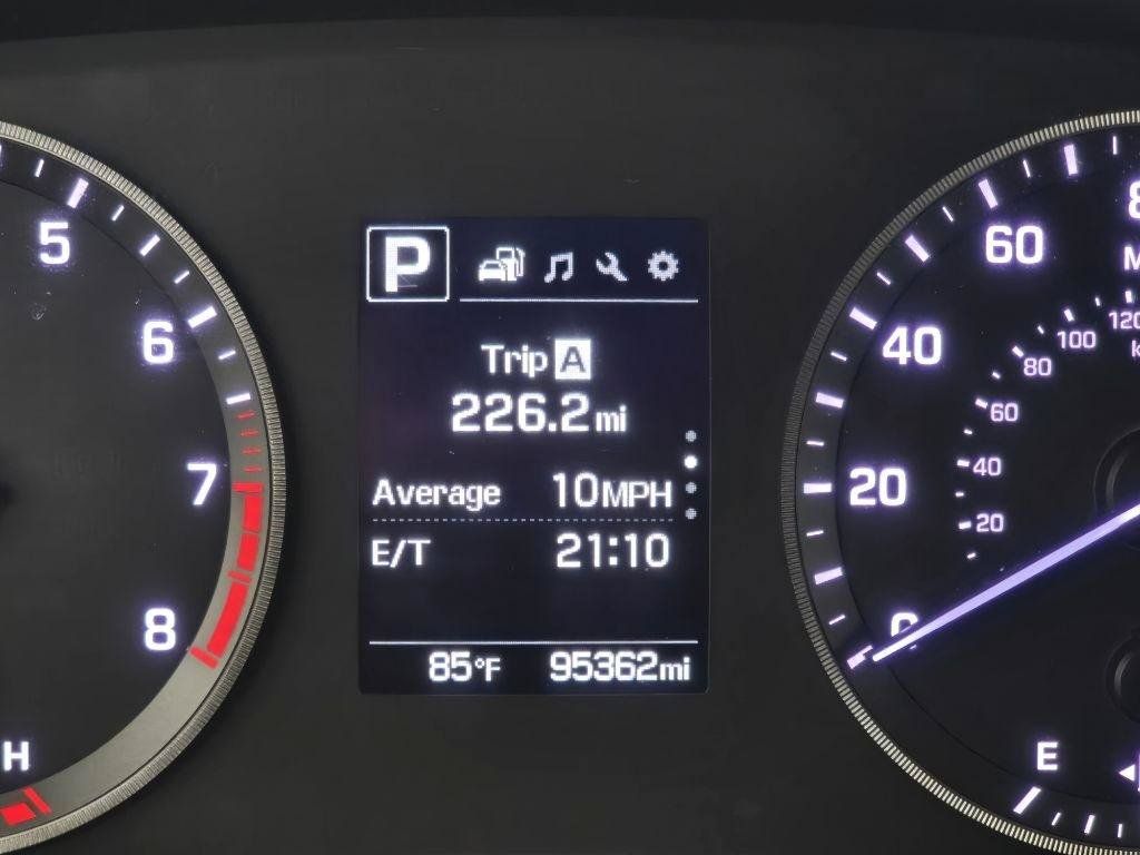 Used 2016 Hyundai Sonata Sport w/ Option Group 02 FWD image 22