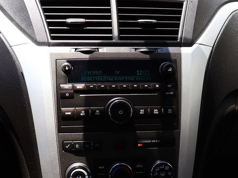 Used 2012 Chevrolet Traverse LT FWD image 45