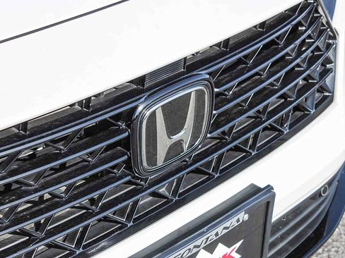 Certified 2024 Honda Accord EX-L image 5
