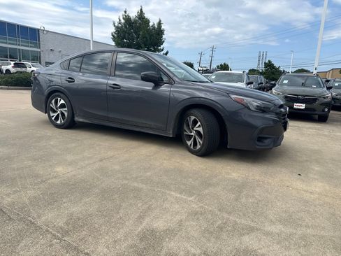 Used 2024 Subaru Legacy Premium AWD/4WD image 2