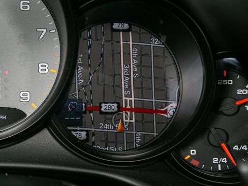 Used 2015 Porsche 911 Carrera S image 34