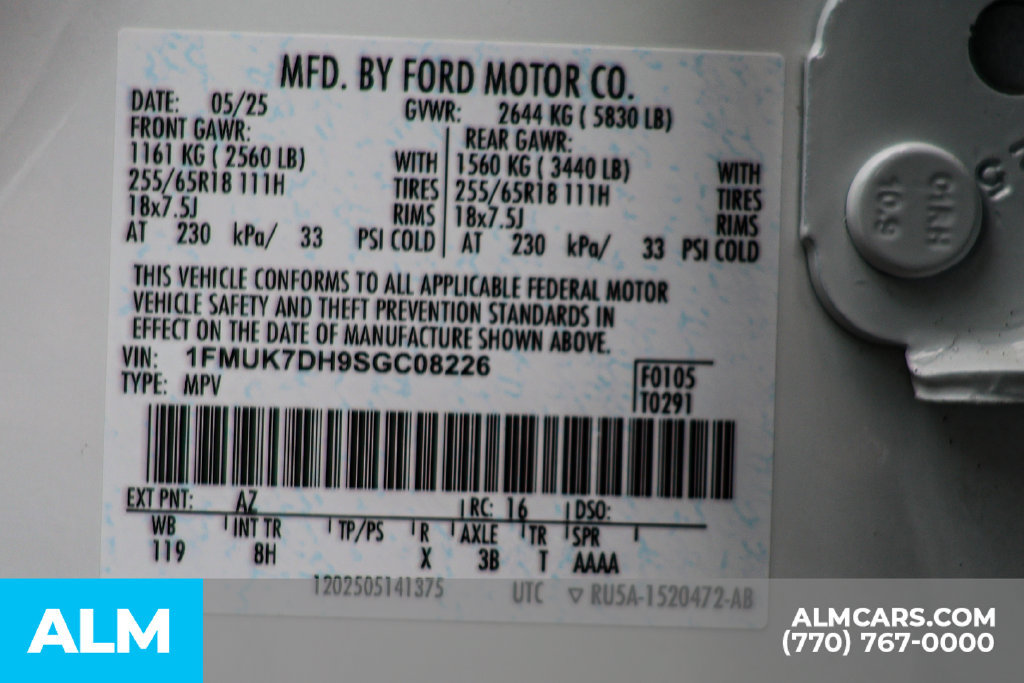 Used 2025 Ford Explorer Active RWD image 56