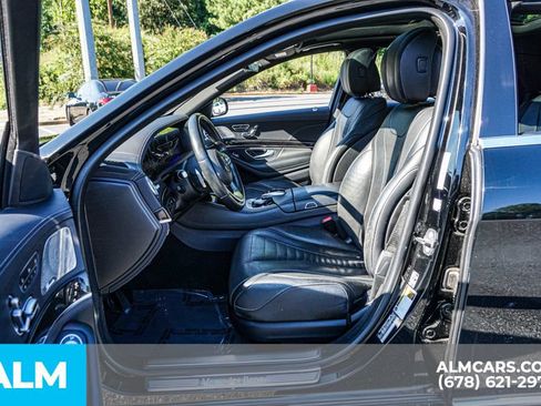 Used 2020 Mercedes-Benz S 560 Sedan image 18
