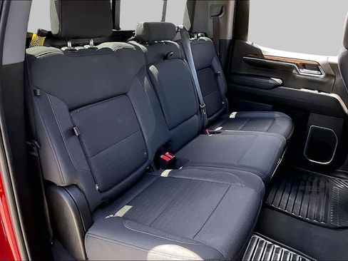 Used 2022 GMC Sierra 1500 Elevation w/ Preferred Package RWD image 19