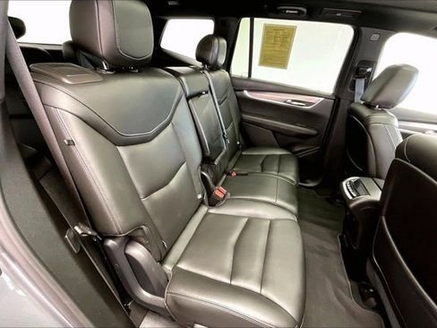 Used 2021 Cadillac XT6 Luxury FWD image 19