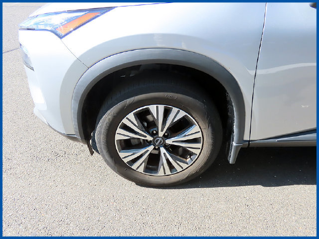 Used 2023 Nissan Rogue SV AWD/4WD image 4