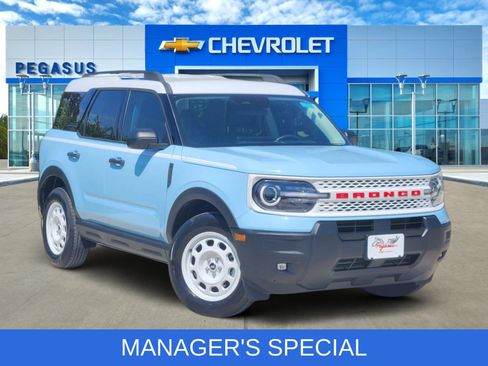 Used 2025 Ford Bronco Sport Heritage w/ Convenience Package AWD/4WD image 1