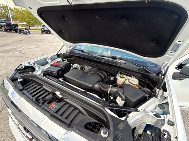 Used 2023 GMC Sierra 1500 SLT w/ SLT Premium Package AWD/4WD image 36