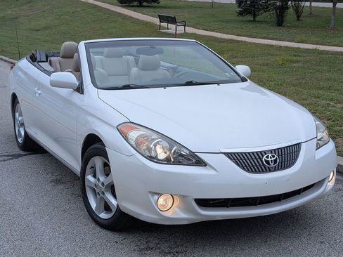 Used 2006 Toyota Solara SLE image 31