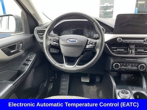Used 2022 Ford Escape SE w/ Convenience Package AWD/4WD image 12