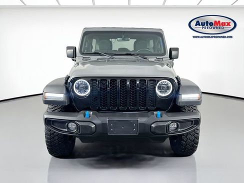 Used 2023 Jeep Wrangler Unlimited w/ Cold Weather Group image 6