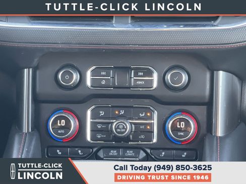 Used 2022 Chevrolet Tahoe RST w/ Luxury Package AWD/4WD image 13