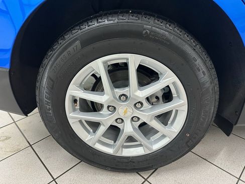 Certified 2024 Chevrolet Equinox LT image 14