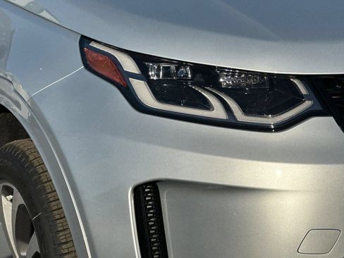 New 2025 Land Rover Discovery Sport S AWD/4WD image 9