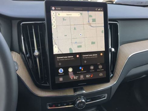 New 2026 Volvo XC60 B5 Core w/ Protection Package Premier image 26