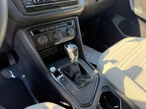 Certified 2022 Volkswagen Tiguan S FWD image 13