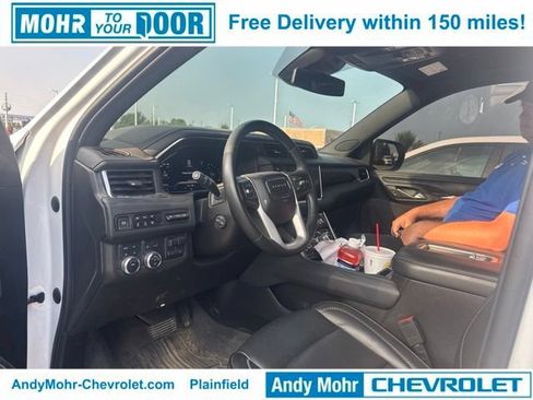 Used 2023 GMC Yukon Denali w/ LPO, Floor Liner Package AWD/4WD image 6