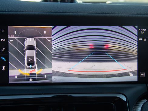 Certified 2025 Porsche Panamera 4 E-Hybrid AWD/4WD image 5