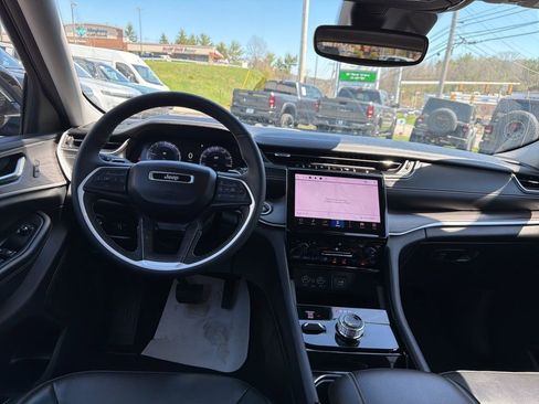 Used 2023 Jeep Grand Cherokee Limited w/ Trailer Tow Prep Group (B) image 22