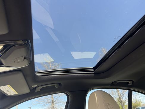 Used 2021 BMW 330i Sedan w/ Convenience Package image 27