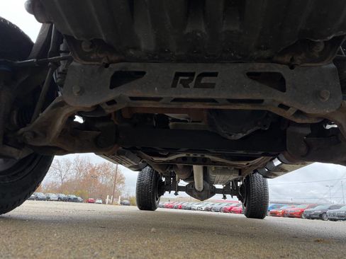 Used 2017 Chevrolet Silverado 2500 High Country w/ Duramax Plus Package image 19