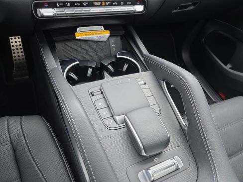 New 2025 Mercedes-Benz GLS 580 4MATIC image 22