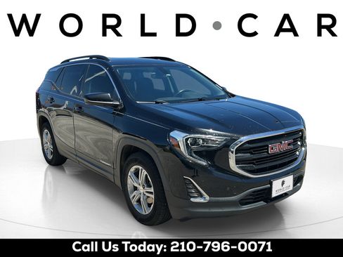 Used 2019 GMC Terrain SLE w/ Driver Convenience Package FWD image 1