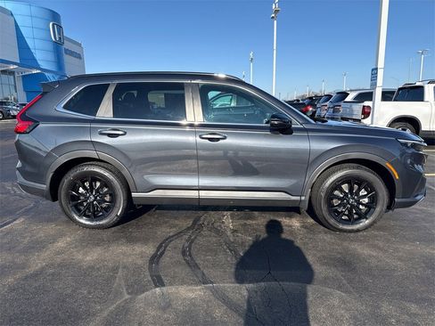 Certified 2025 Honda CR-V Sport-L image 4