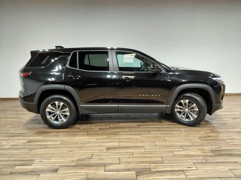 Used 2025 Chevrolet Equinox LT image 15