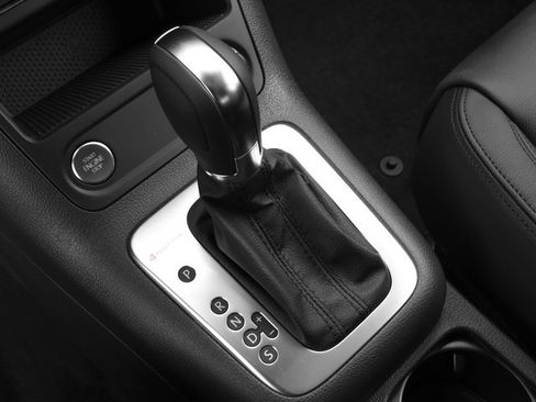 Used 2016 Volkswagen Tiguan R-Line AWD/4WD image 13