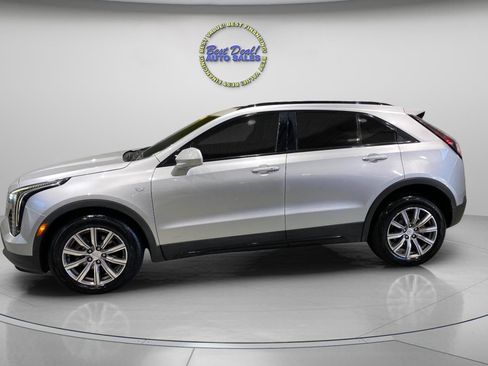 Used 2020 Cadillac XT4 Sport w/ Driver Awareness Package FWD image 2