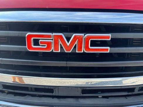Used 2004 GMC Sierra 2500 SLT w/ Heavy-Duty Power Package AWD/4WD image 10