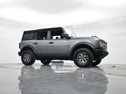 Used 2024 Ford Bronco Badlands AWD/4WD image 31