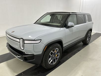 Used 2023 Rivian R1S Adventure