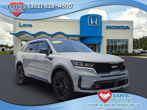 Used 2022 Kia Sorento SX AWD/4WD image 1