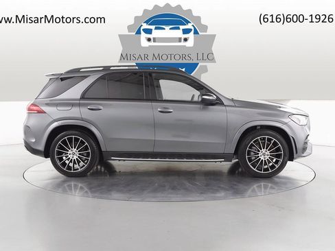 Used 2023 Mercedes-Benz GLE 450 4MATIC image 2