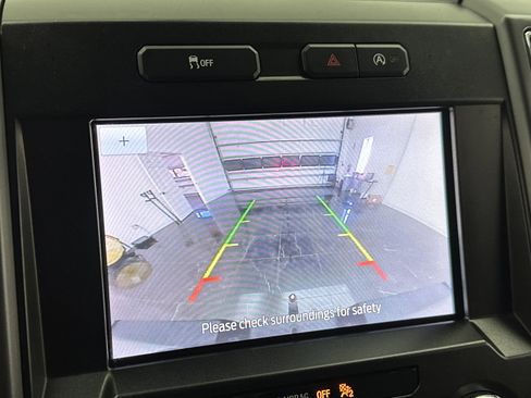 Used 2020 Ford F150 XLT image 15