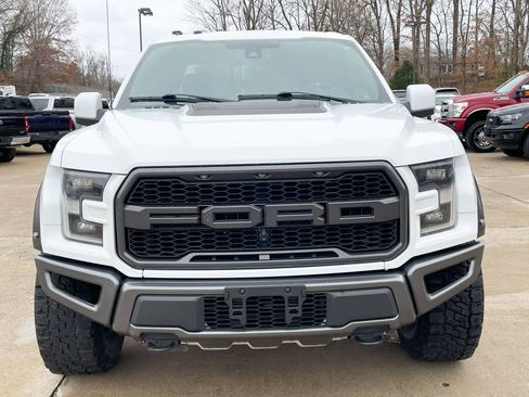 Used 2018 Ford F150 Raptor w/ Equipment Group 802A Luxury image 7