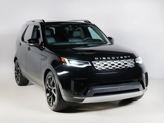 Certified 2025 Land Rover Discovery S AWD/4WD image 10
