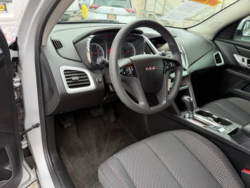 Used 2017 GMC Terrain SLE FWD image 15