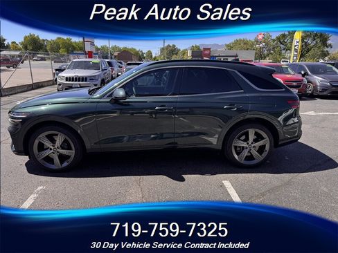 Used 2022 Genesis GV70 3.5T Sport w/ Sport Prestige Package AWD/4WD image 4