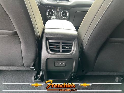 Used 2023 Chevrolet Blazer LT w/ Convenience Package AWD/4WD image 8