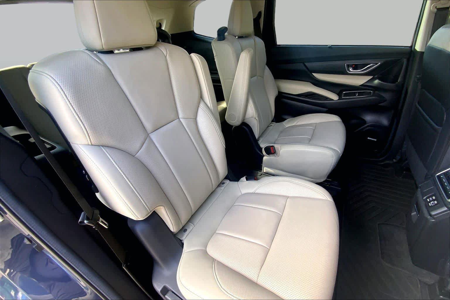 Used 2024 Subaru Ascent Limited w/ Technology Package AWD/4WD image 34