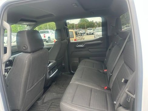 Used 2023 GMC Sierra 1500 Elevation AWD/4WD image 10