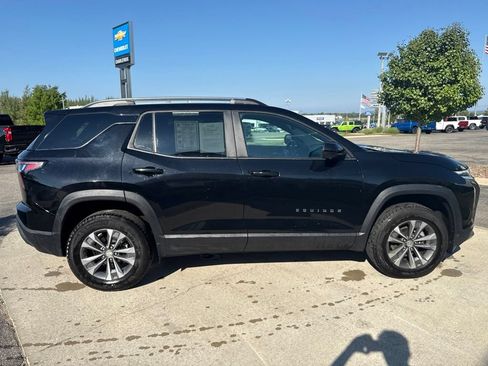 Used 2025 Chevrolet Equinox LT w/ Convenience Package II AWD/4WD image 4