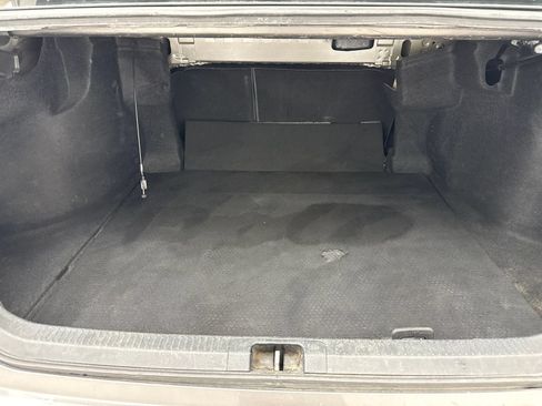 Used 2018 Toyota Camry LE FWD image 45